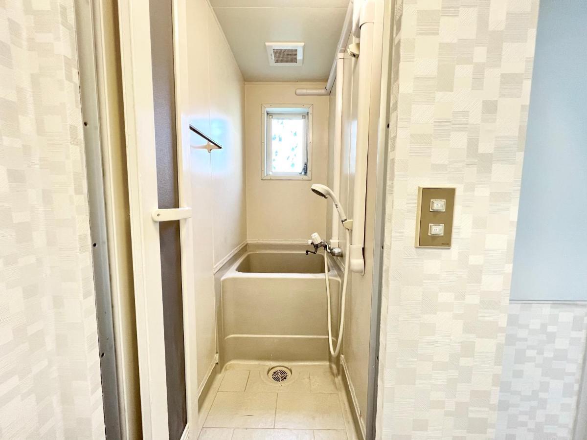 Tranquil House With 3 Bedrooms 7Min To Metro Straight To Shinjuku And Shibuya Tokyo Esterno foto